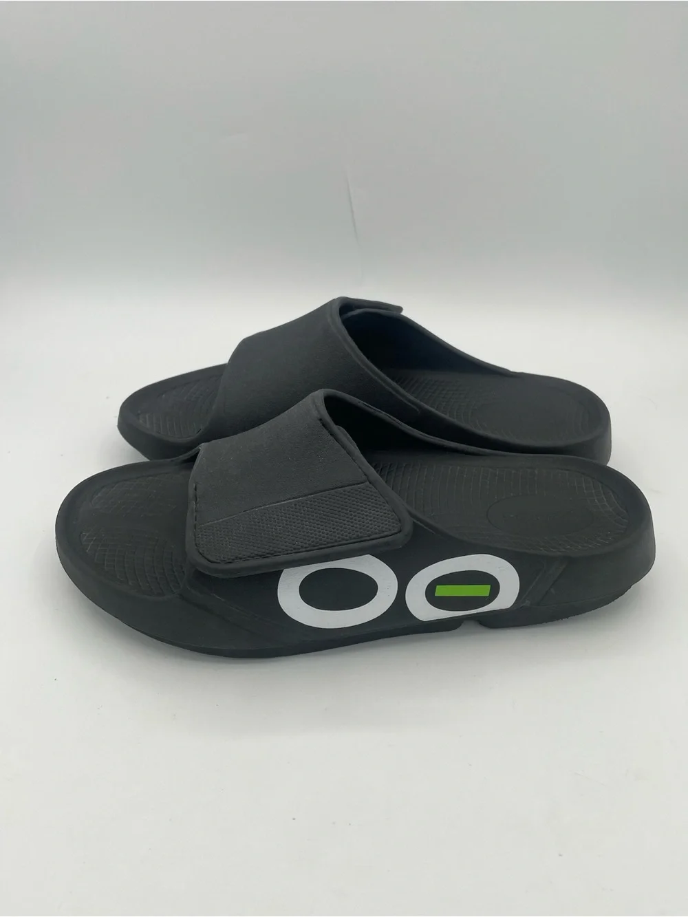 OOFOS OOahh Sport Flex Recovery Slides Men’s 9